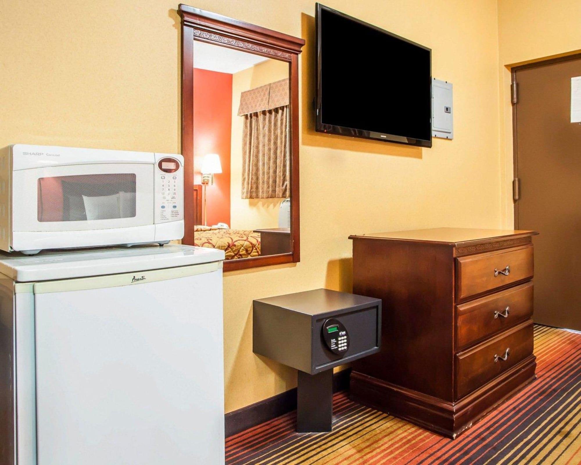 Rodeway Inn Jersey City Exteriör bild