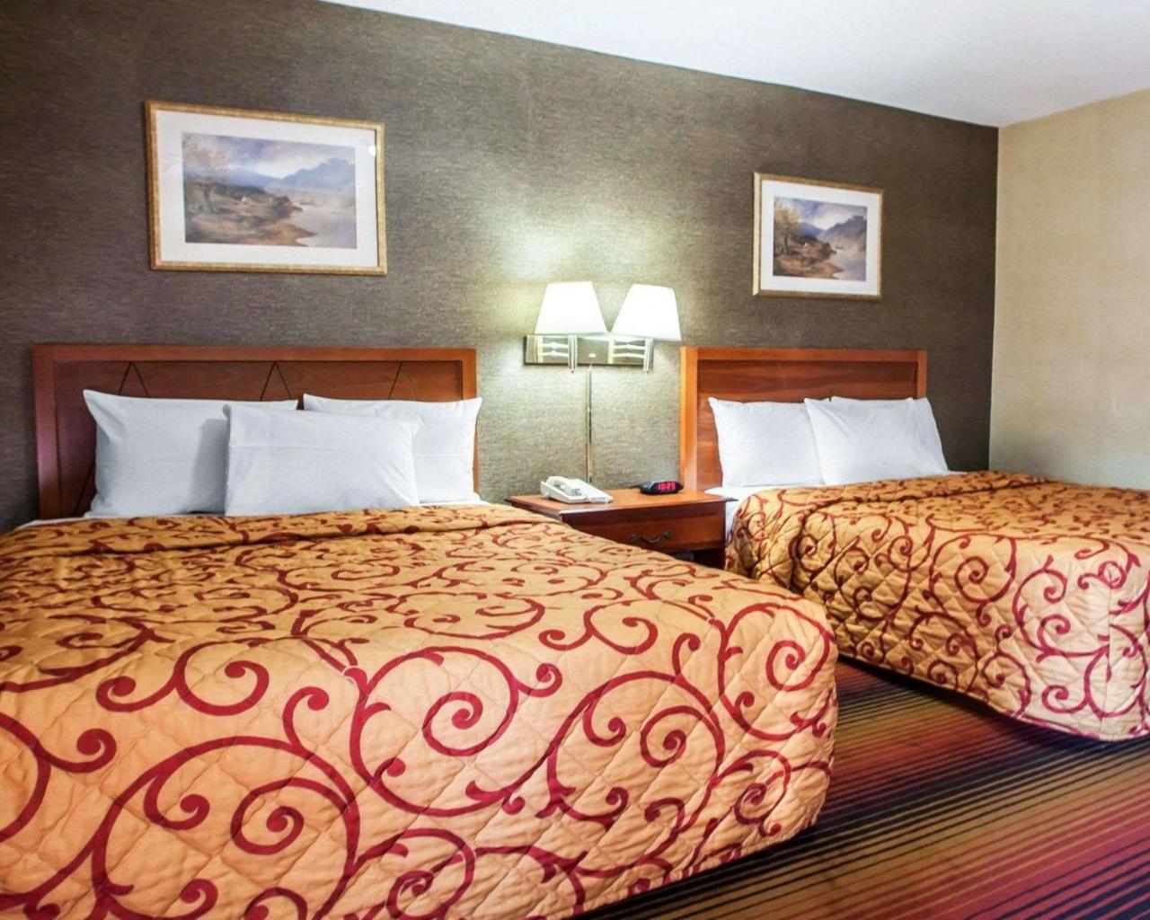 Rodeway Inn Jersey City Exteriör bild